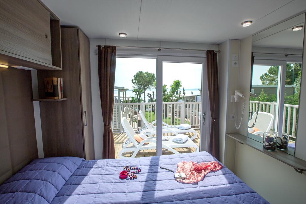 La Rocca Camping Village Bardolino Exterior photo